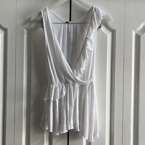 FREE PEOPLE Float Away Asymmetrical Ruffle Tank - Picture 6 of 15